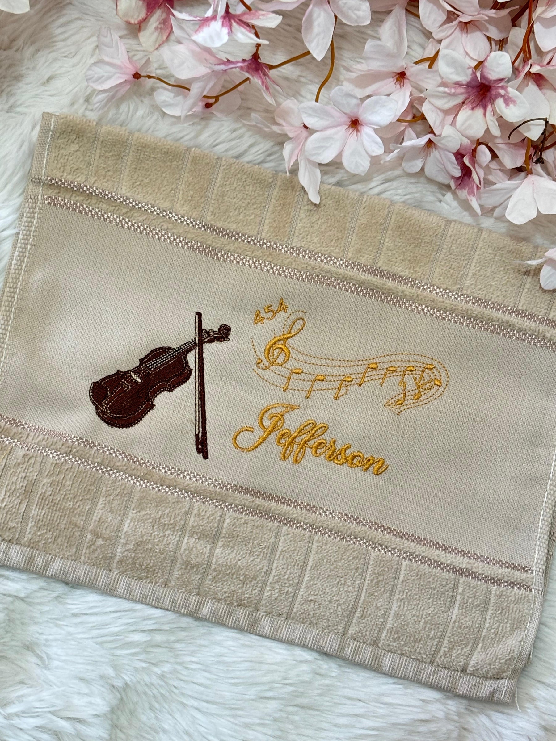 Toalhas Bordadas para Músicos CCB - Modelo Violas