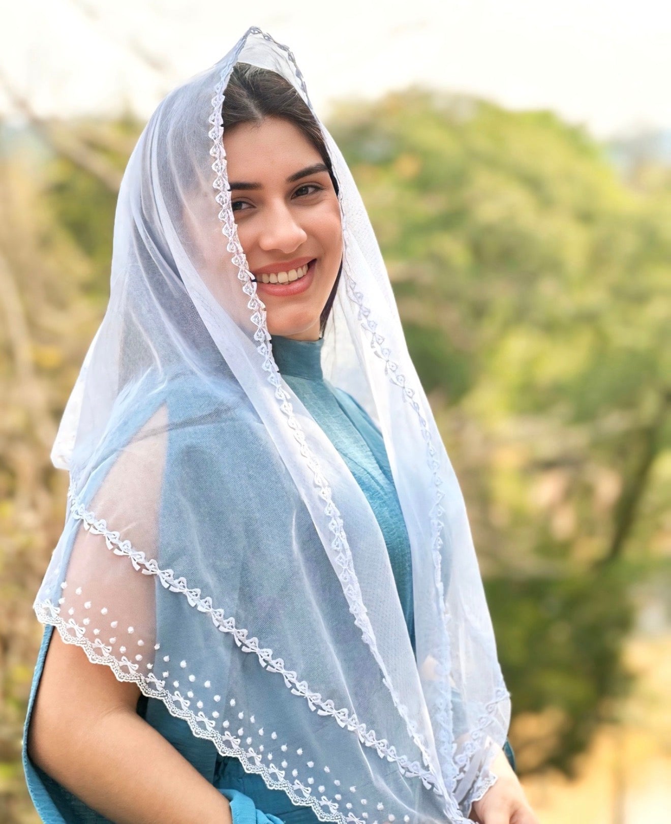 Véu CCB, com guipir de laços e Poá - Jéssica