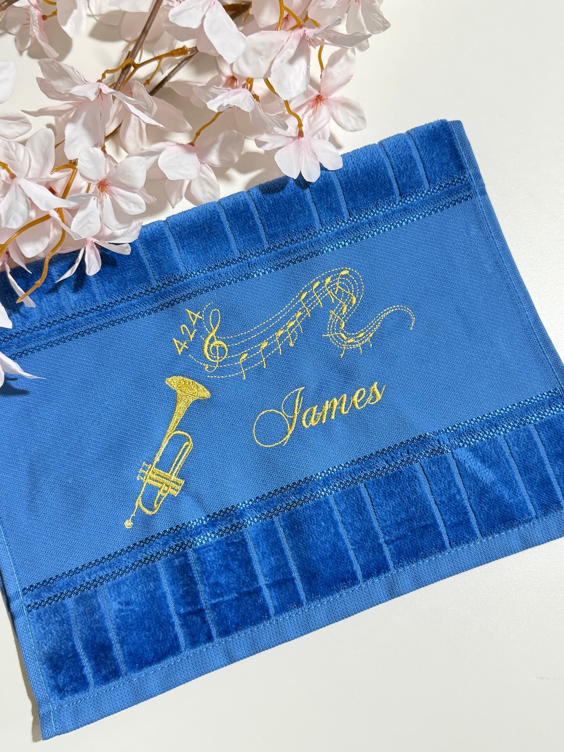 Toalhas Bordadas para Músicos CCB - Modelo Trompetes