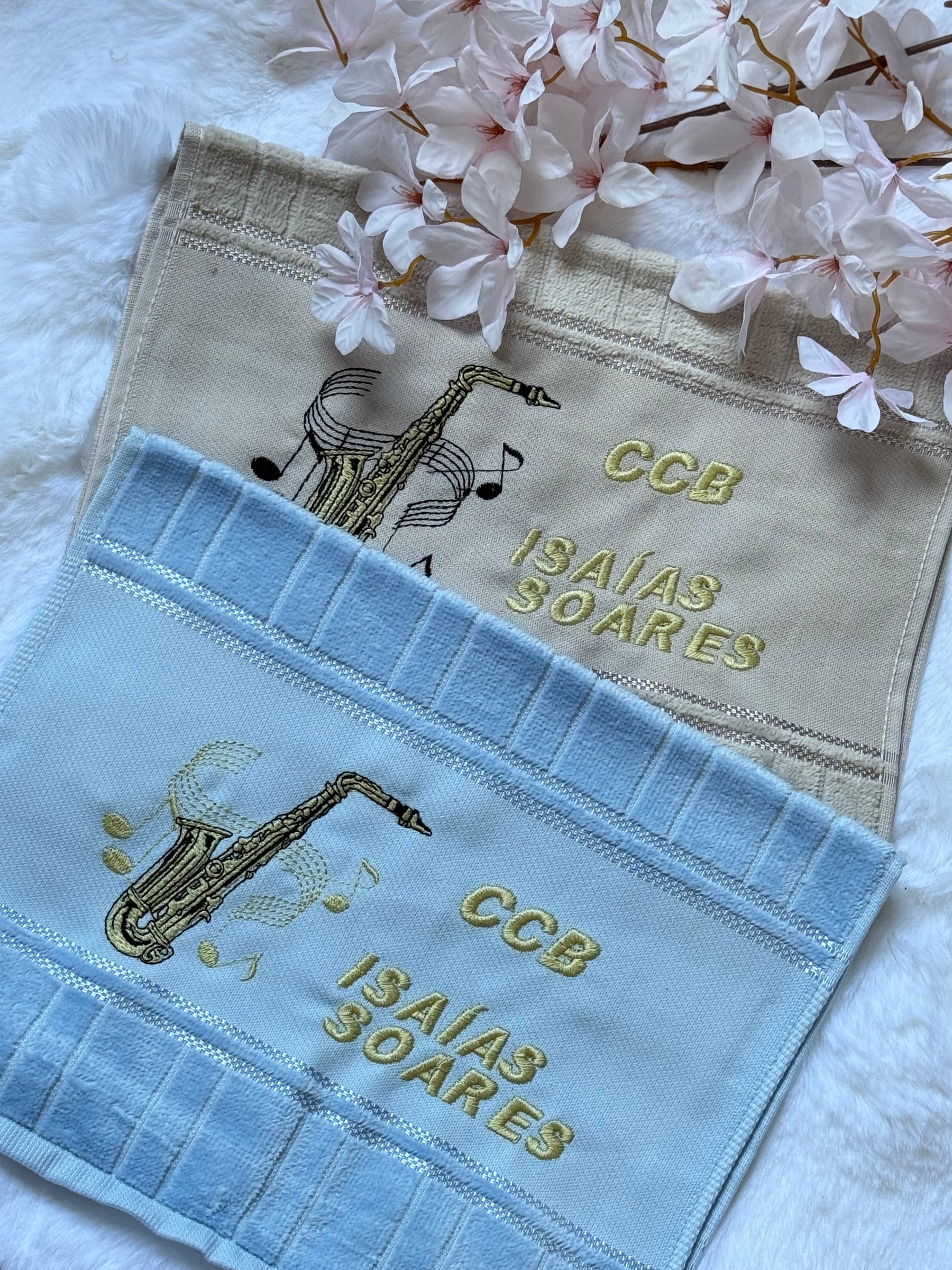 Toalhas Bordadas para Músicos CCB - Modelo Sax Alto