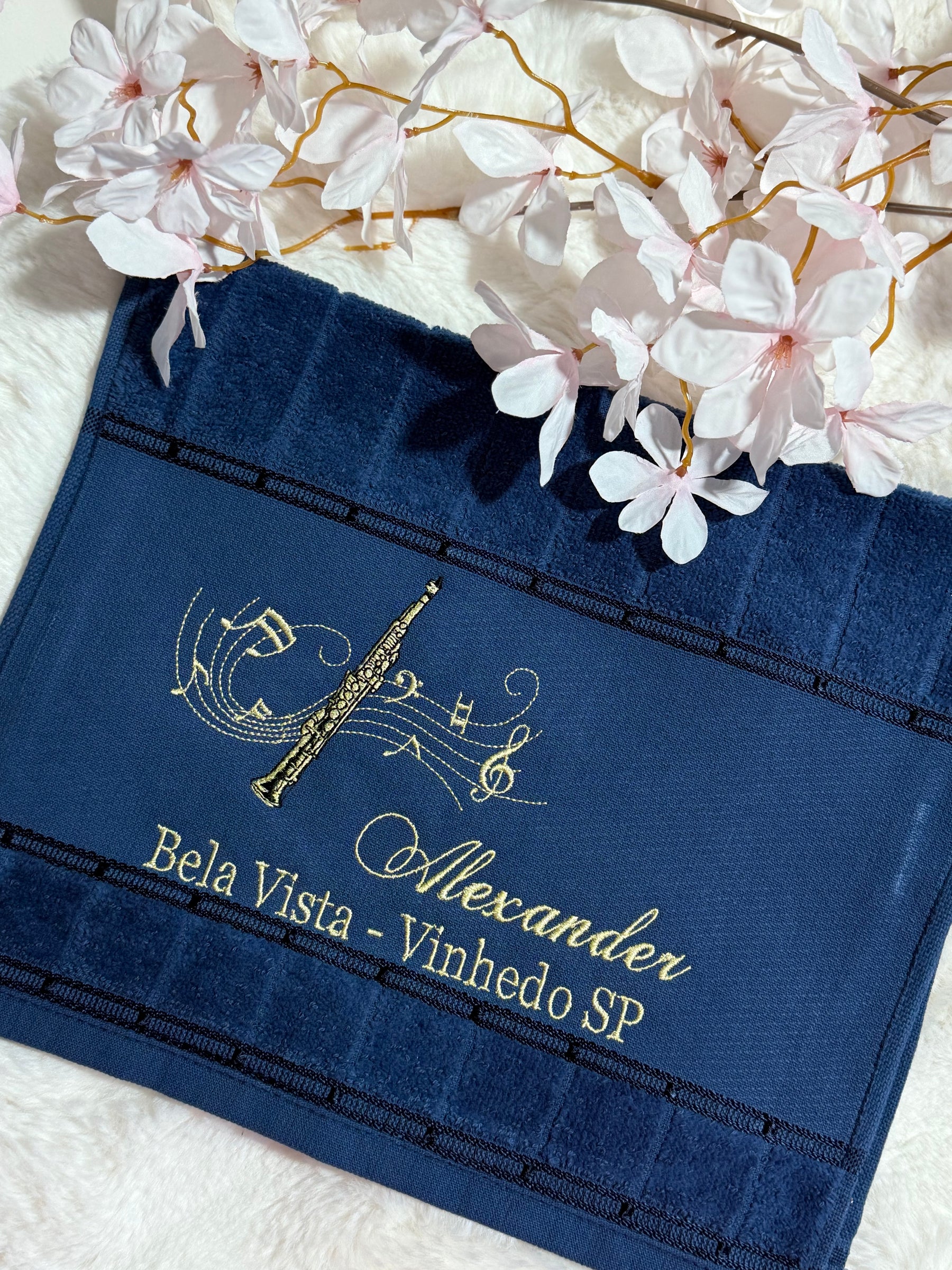 Toalhas Bordadas para Músicos CCB - Modelo Sax Reto