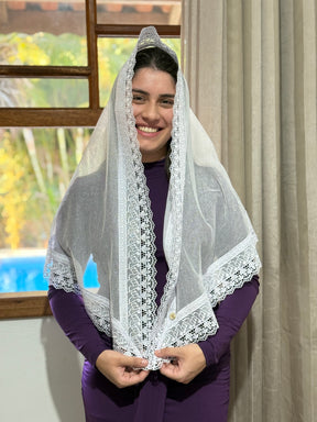 Véu CCB, em tule de algodão, Com notas musicais - Carol