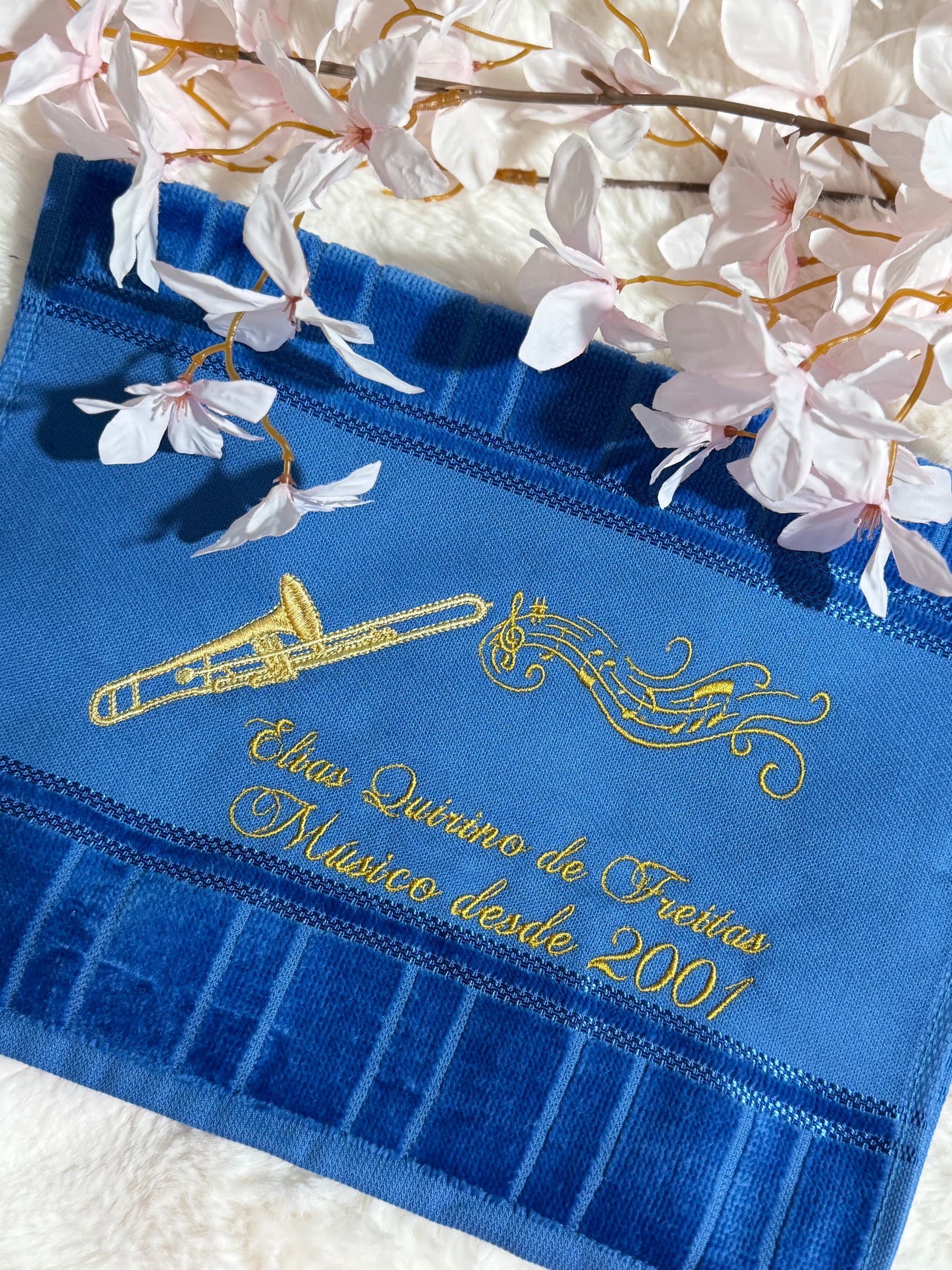 Toalhas Bordadas para Músicos CCB - Modelo Trombones