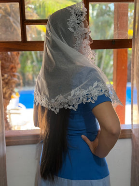 Véu CCB, em Guipir florais - Primavera