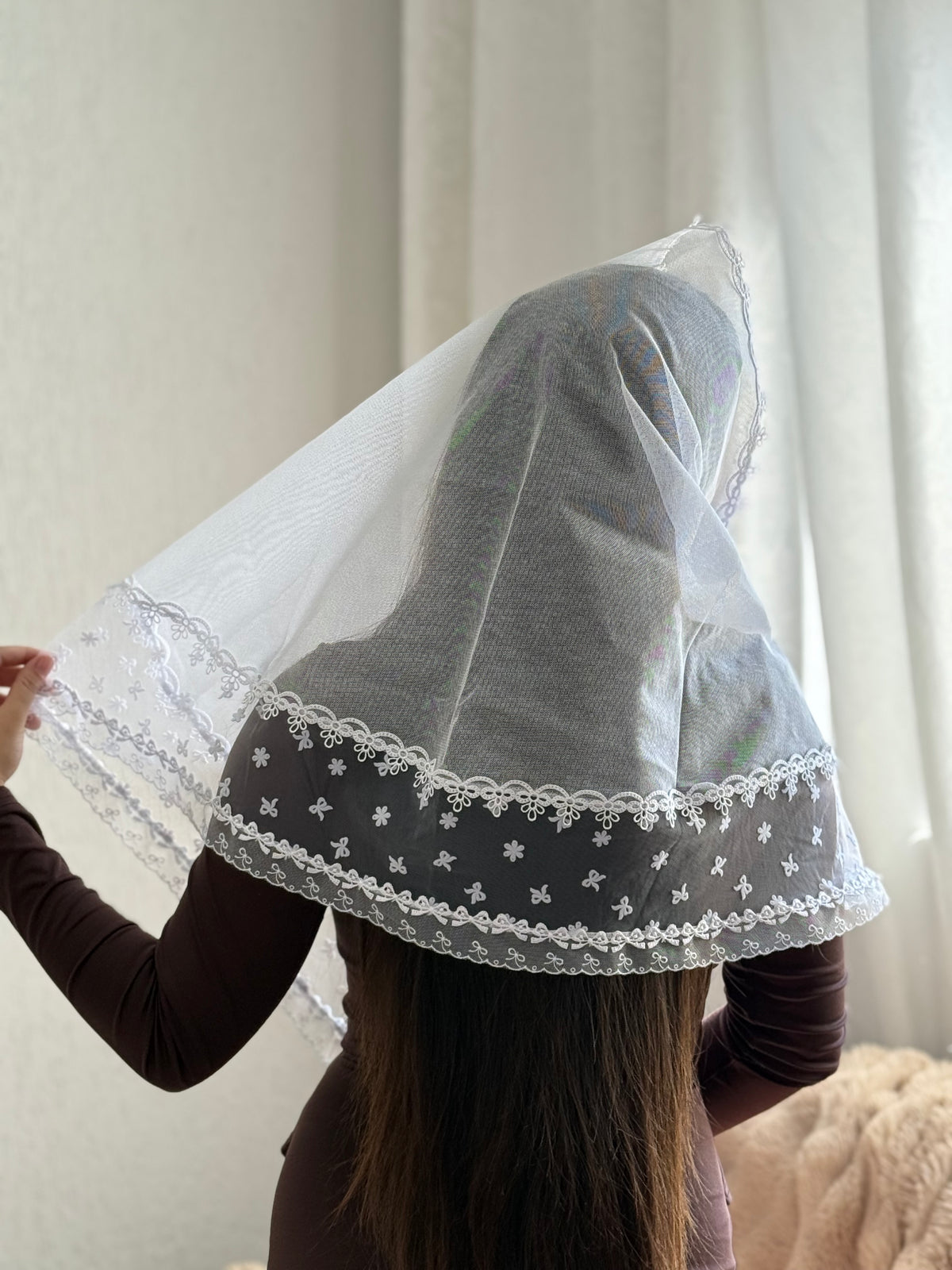Véu CCB, com entremeio de laços e guipir de laços - Nilsa