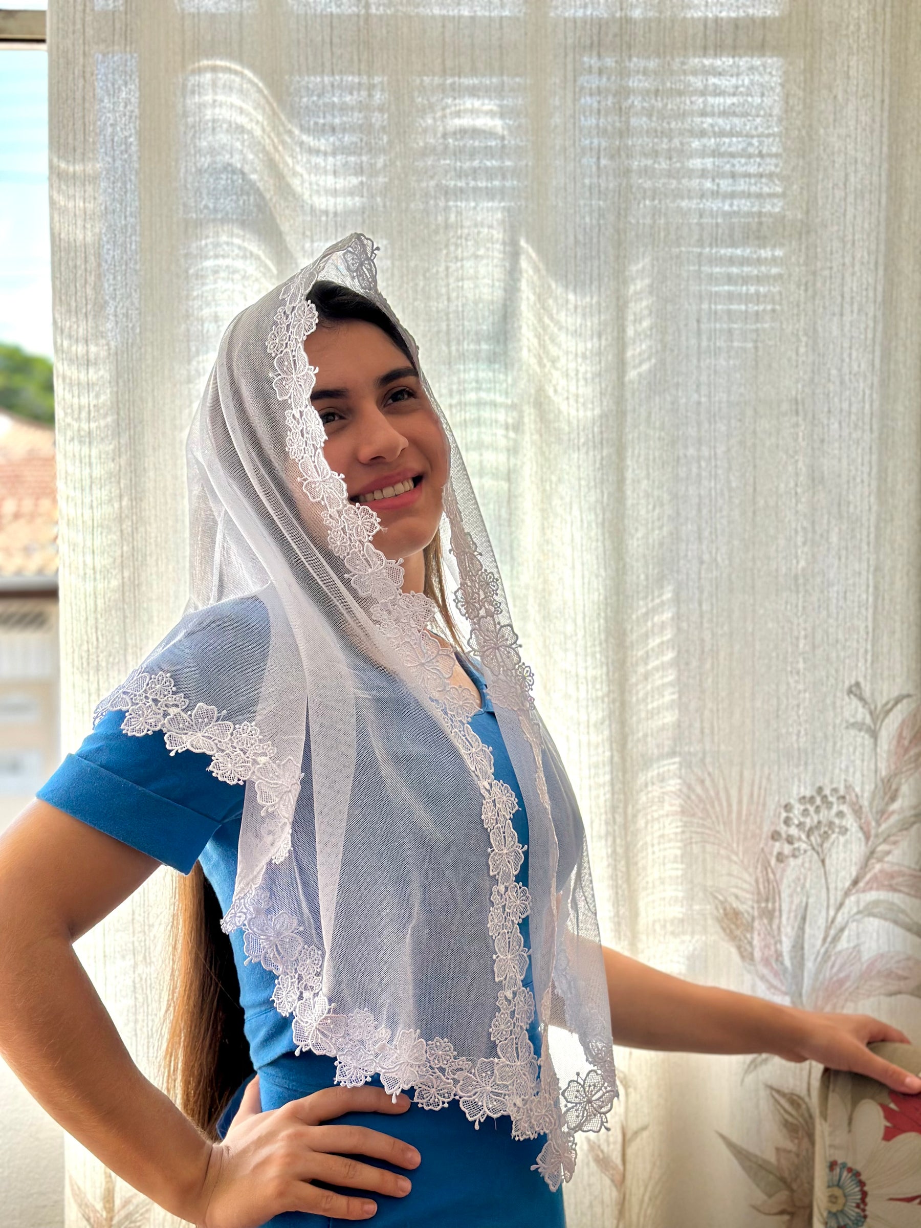 Véu CCB, em Guipir médio de flores - Esperança