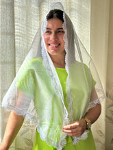 Véu CCB, com guipir de borboletas - Rubi