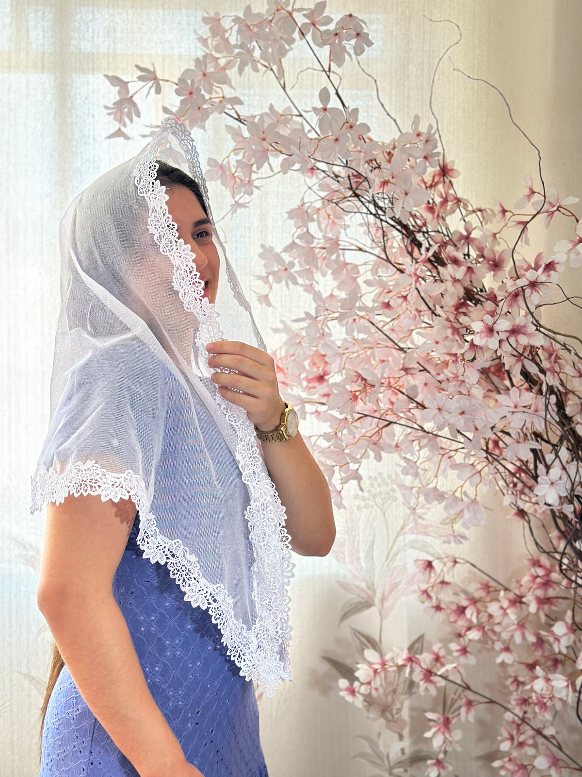 Véu CCB, guipir mais delicado - Essência