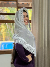 Véu CCB, em tule de algodão, Com notas musicais - Carol