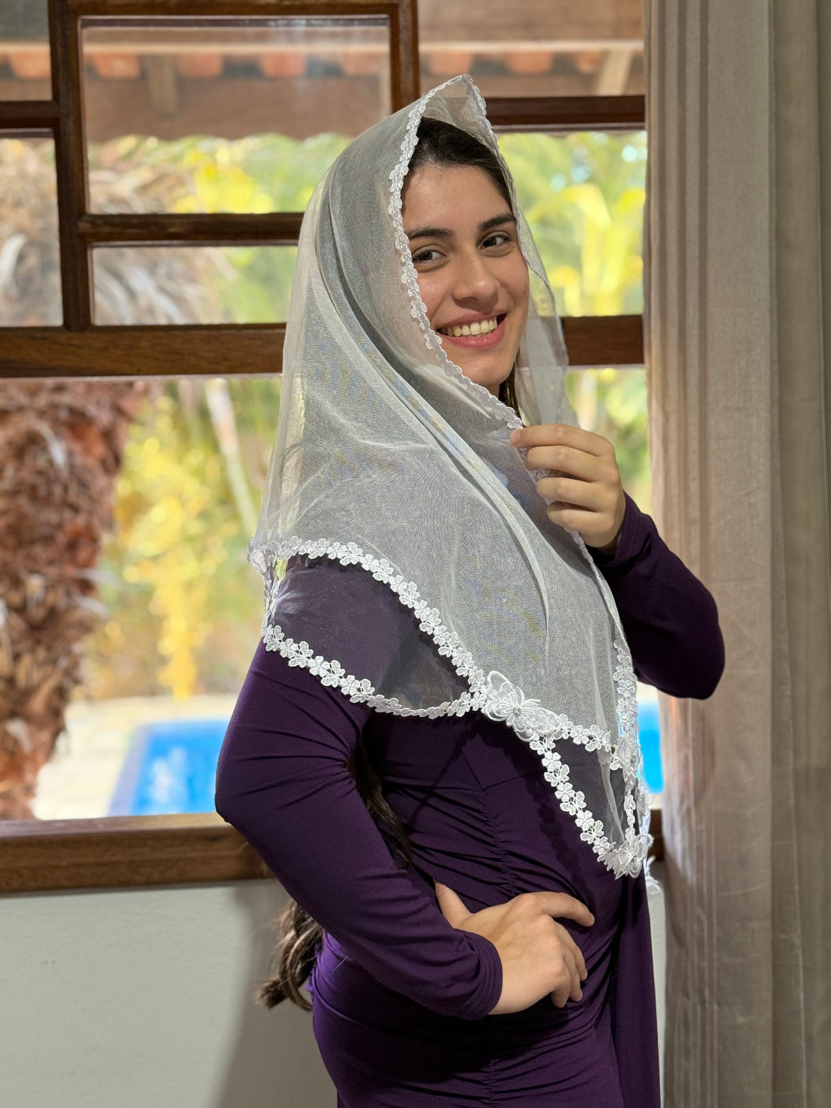 Véu CCB, em algodão com entremeios em tule francês - Ester