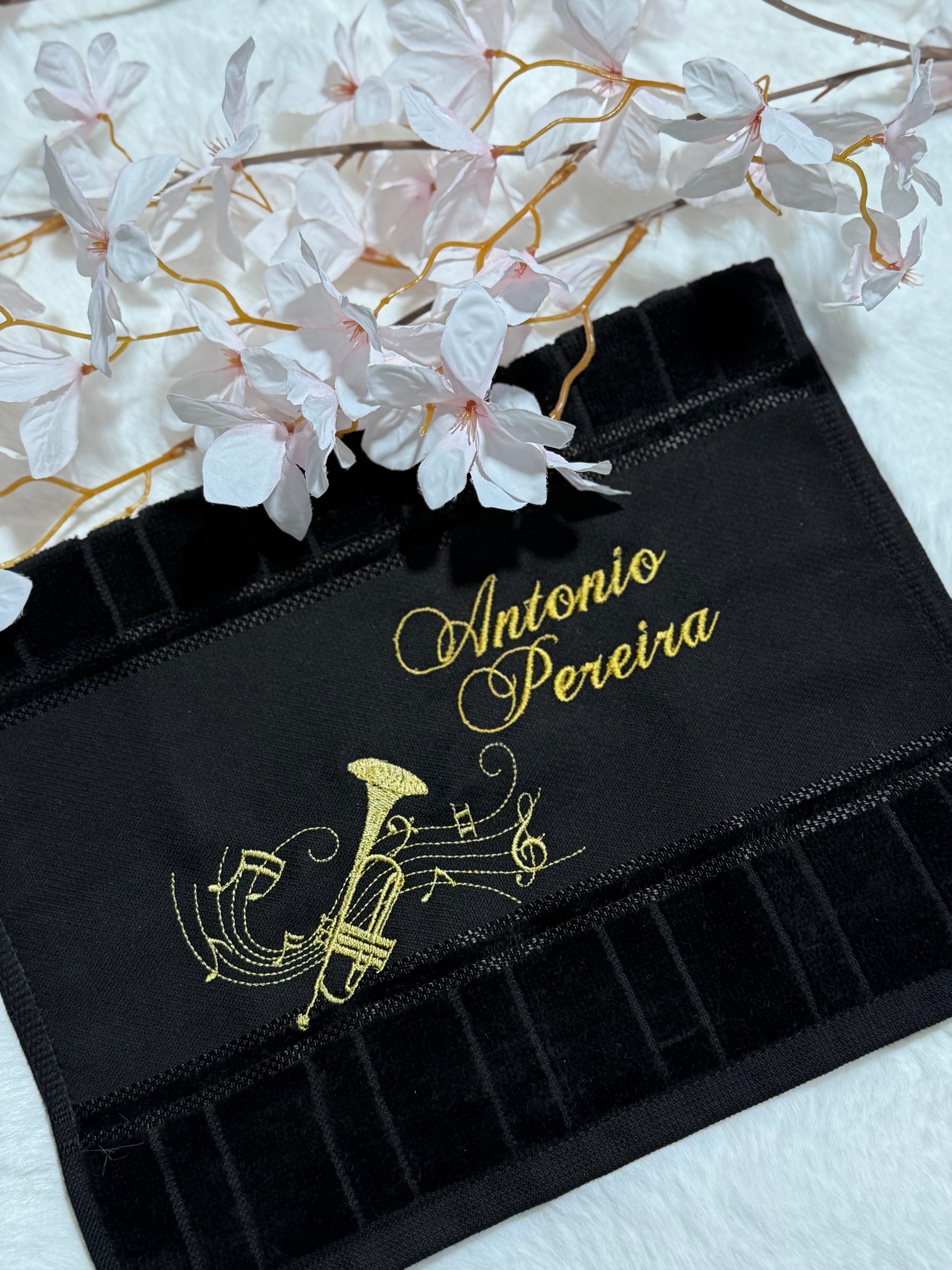 Toalhas Bordadas para Músicos CCB - Modelo Trompetes