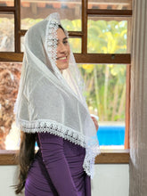 Véu CCB, Guipir de notas musicais - Kátia