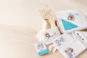 Fraldas Bebê Bordadas Feminino - Personalize (Escolha o seu bordado)